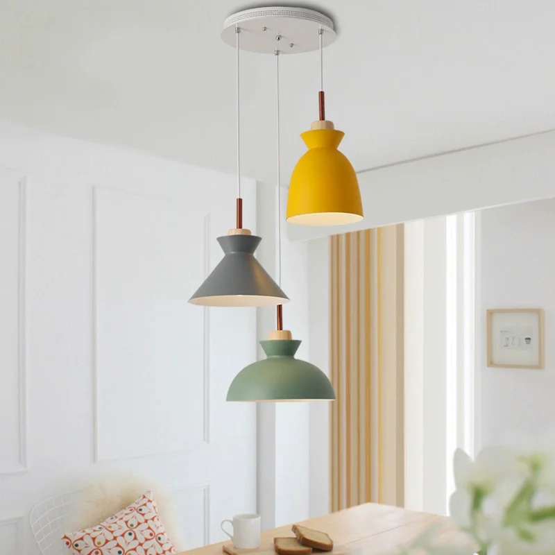 ClearingNordic modern simple three head dining room lamp Macaron pendant lamp creative bar dining room table lamp