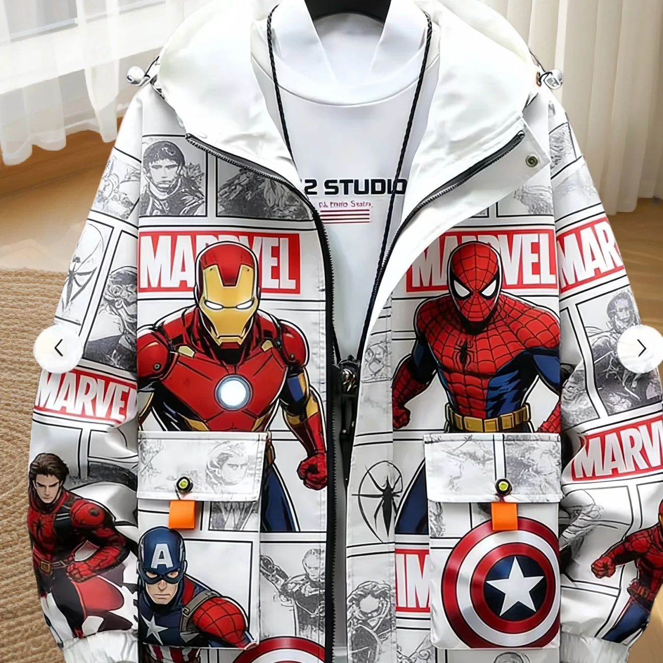 

Disney Men's Marvel Superhero Pattern Hooded Jacket Casual Street Wear Windbreaker Unisex