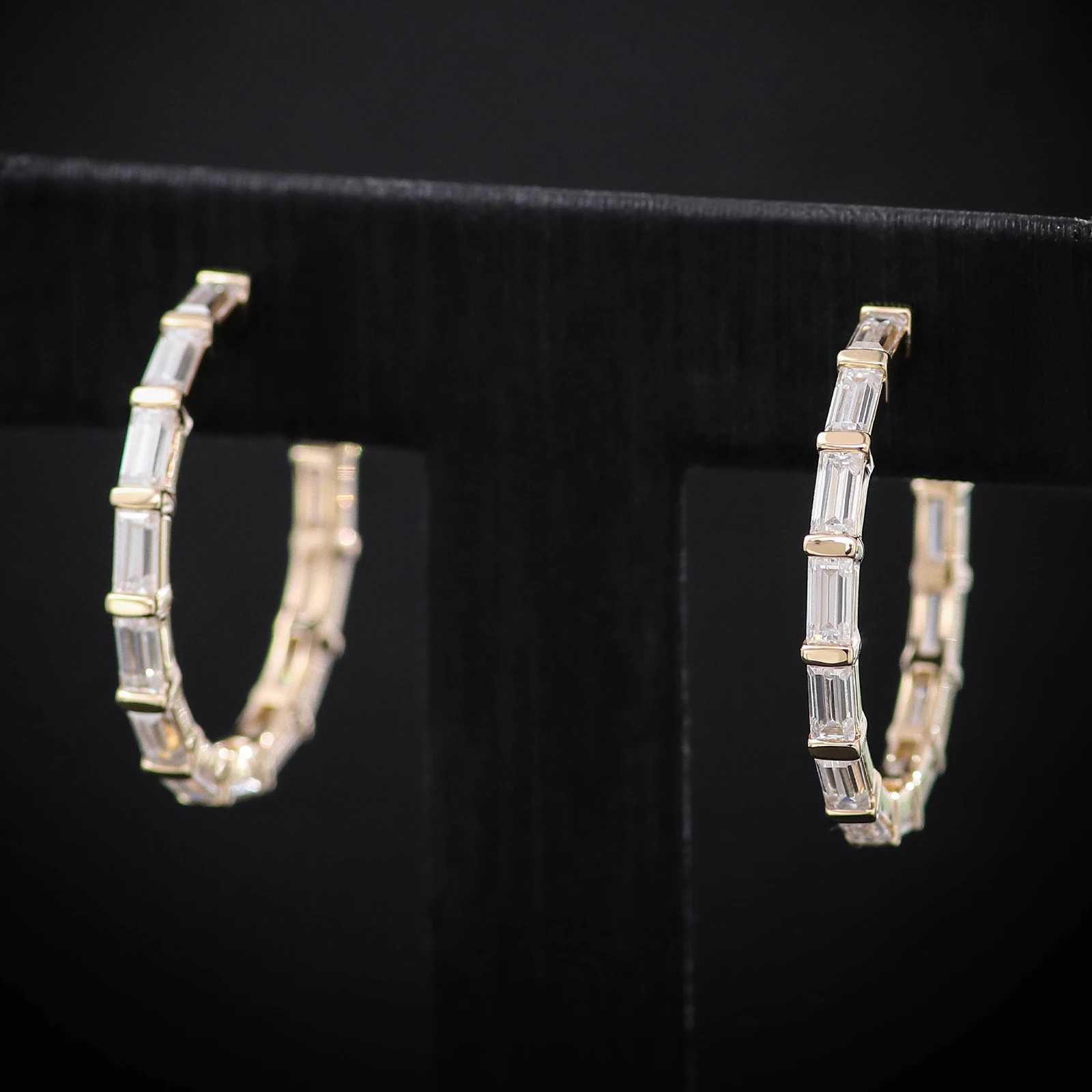 

Provence 10K 14K white gold stud earrings baguette cut lab diamond hoop earrings custom fashion women wedding party jewelry gift