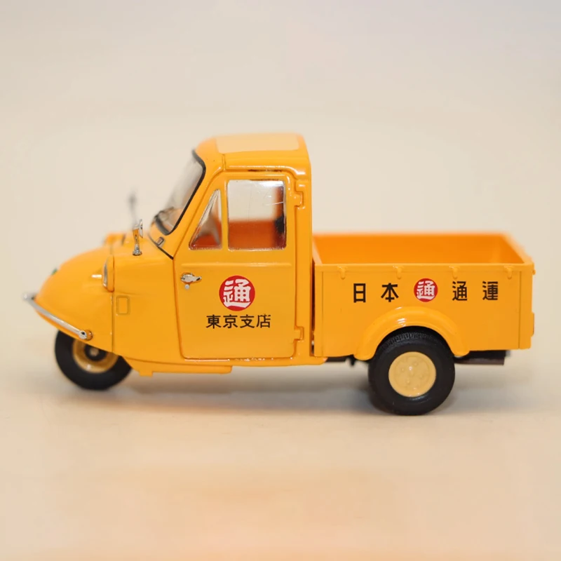 

EBBRO Minor Flaw 1/43 Scale Tricycle Small Truck Alloy Simulation Car Model Static Collection Decorated Holiday Gifts Toys