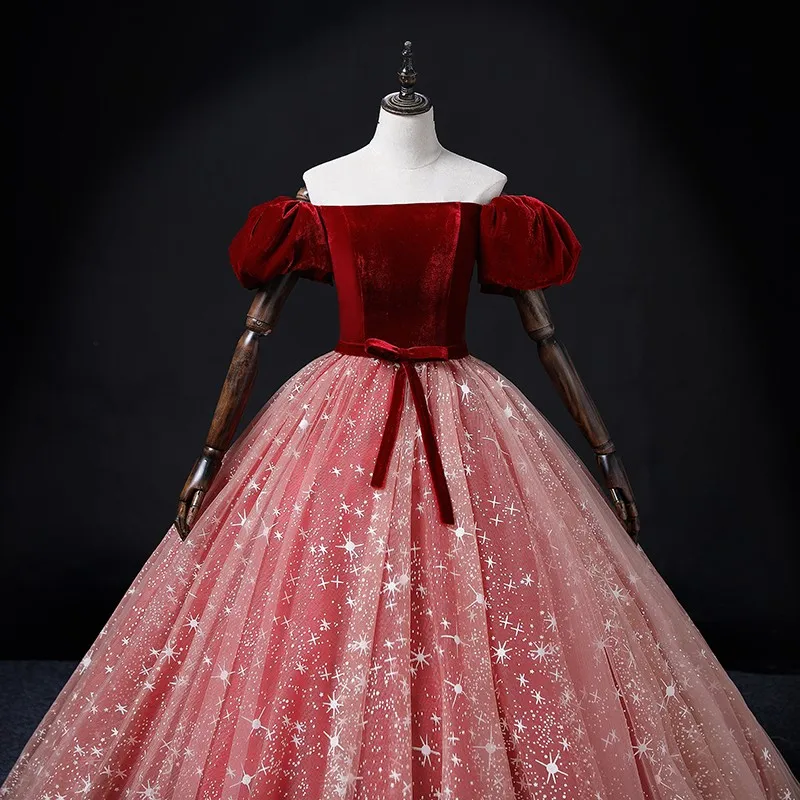 Abiti Quinceanera con paillettes di lusso abito da ballo rosso con maniche a sbuffo classico abito da ballo con spalle scoperte abito elegante De Bal Vestidos