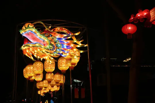 

Комплект из 4 шин 100x42 мм с 5 спицами и шестигранным креплением 17 мм для радиоуправляемых моделей Arrma 1/7 Infraction, Felony, Limitless – запчасти для тюнинга