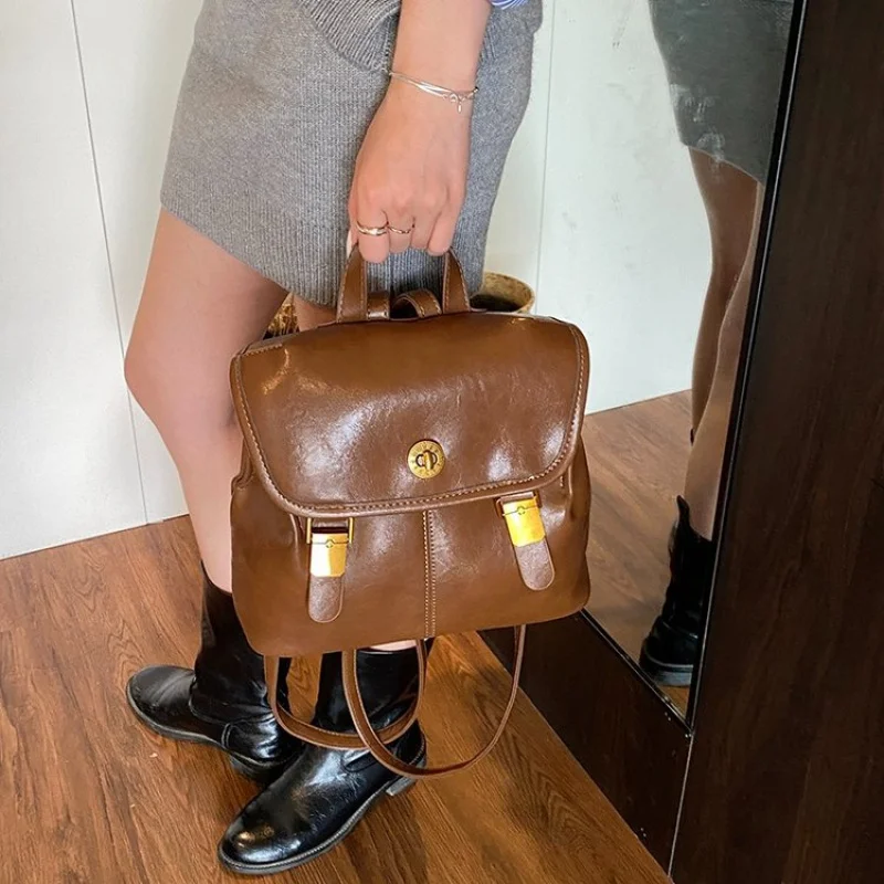 

Elegant Designer Paris Fashion Leather Handbag for Women Luxury Tote Bag Large Capacity Best for Women