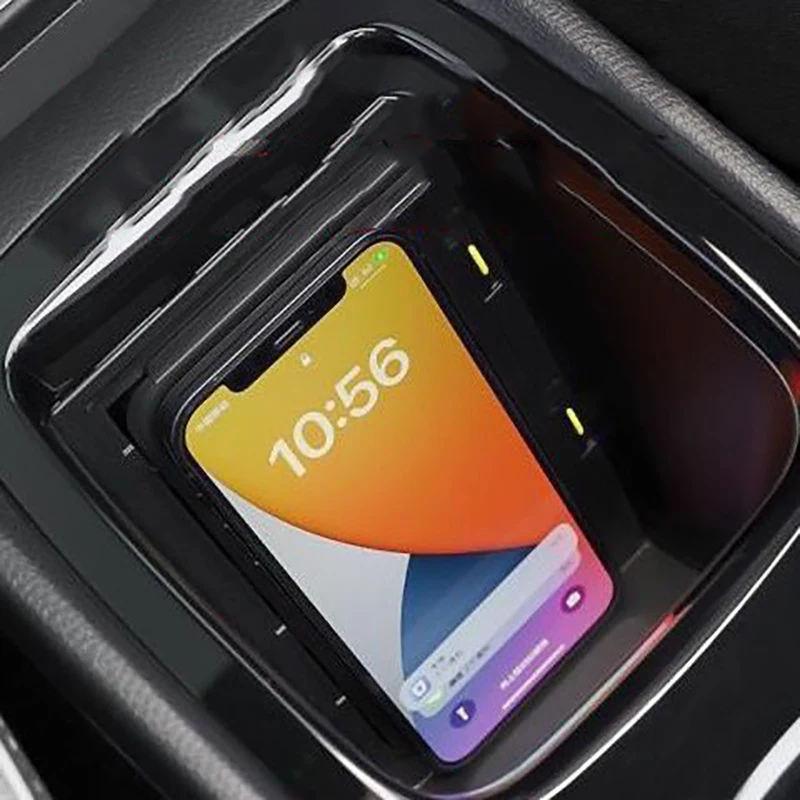 Car wireless charger for Volkswagen ID3 ID4 ID4X ID4 Crozz ID6 ID6X 2020-2023 15w fast charger phone charger charging pad