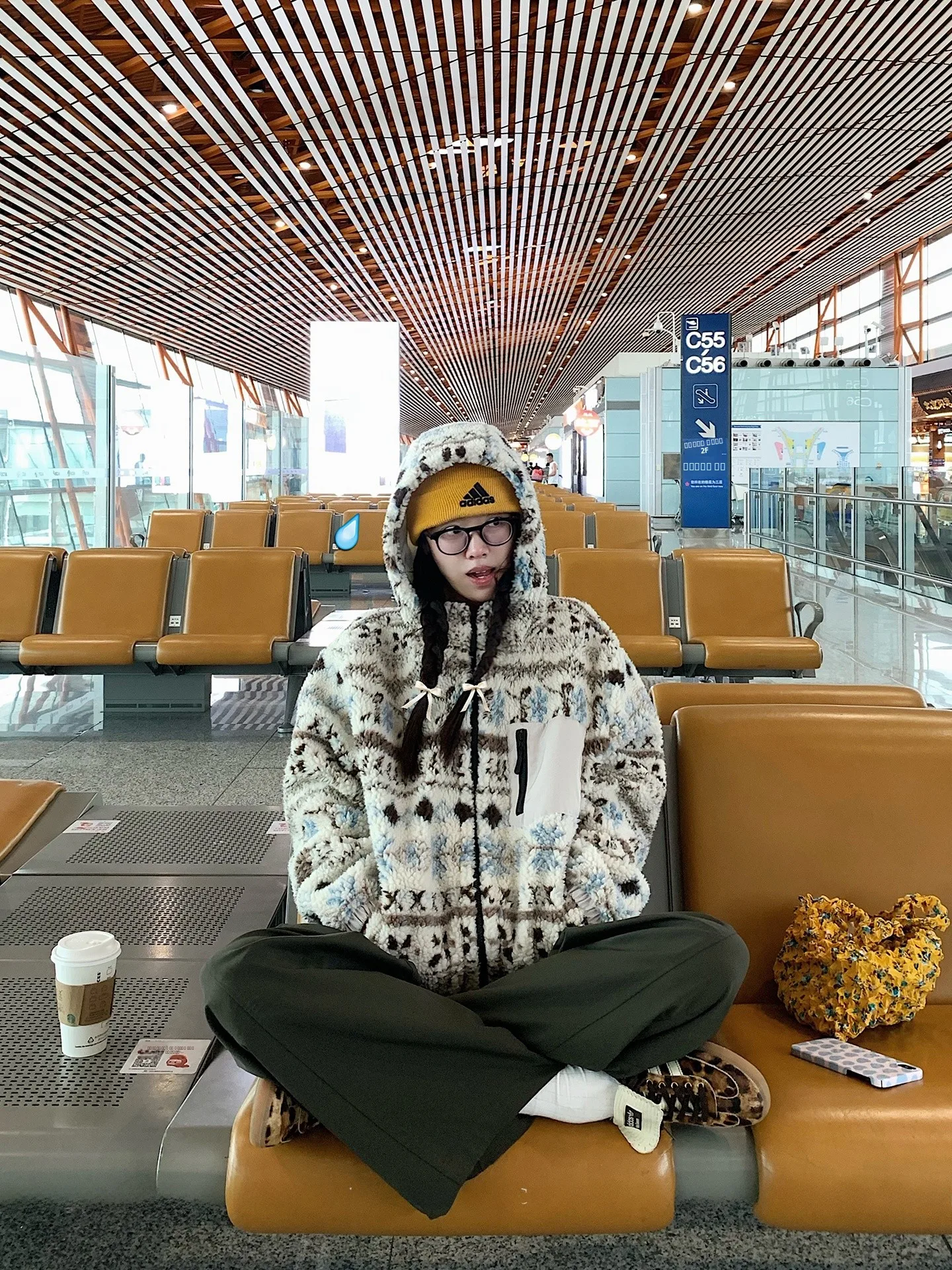 

Женское зимнее свободное теплое пальто из американского меха ягненка в стиле ретро, длинное пальто из полиэфирного волокна, застежка-молния с геометрическим узором