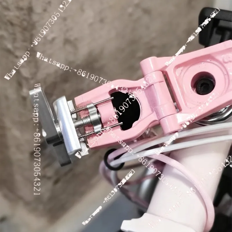 and twisting at will, easily twisting bicycle accessories modified third-generation metal C buckle spring aluminum alloy model