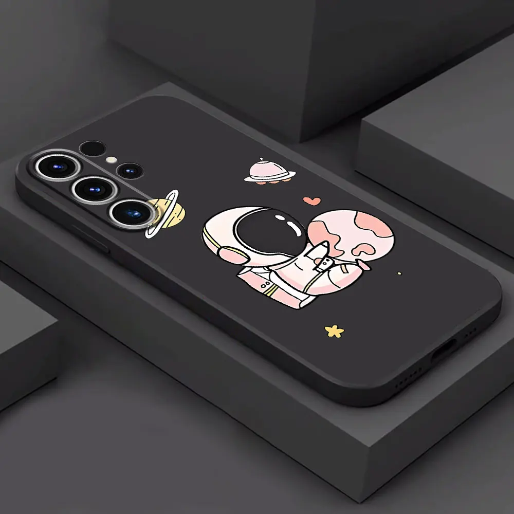 Cover Case for Samsung Galaxy S24 Ultra S21 5G S21 FE S22 Plus S23 Ultra S20 Shell Matte Cartoon Space Astronaut Black Soft