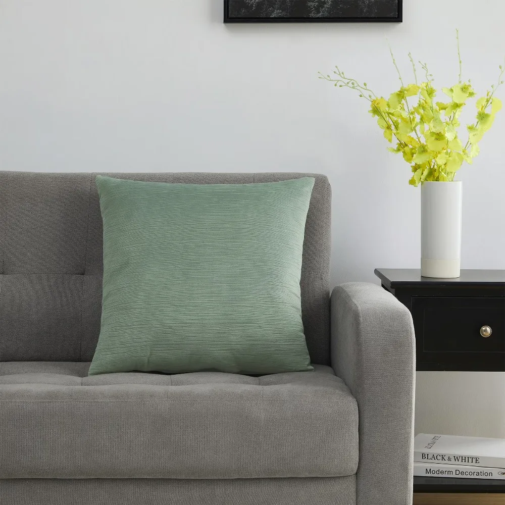 Green Textured Velvet Decorative Throw Pillow Cushion Cover Polyester Square 18x18 Inches for Sofa Bedroom Living Room Home Decor