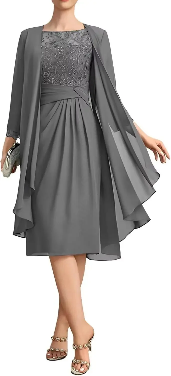QMANSHA Maßgeschneidertes staubblaues Spitzen-Chiffon-Abendkleid in Knielänge für die Brautmutter mit geraffter Taille – Detail 17
