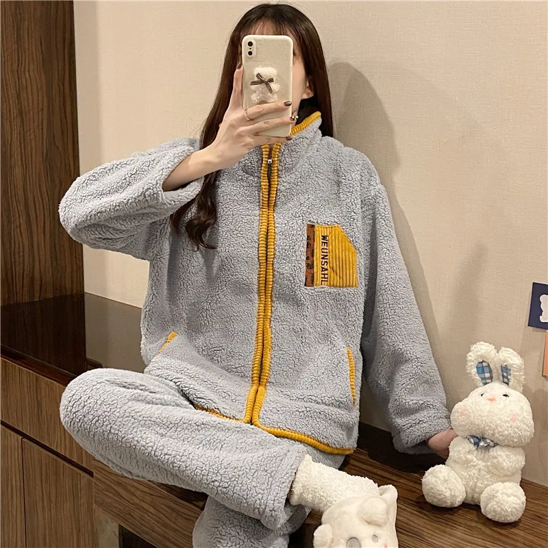 Coral velvet pajamas for women with thick autumn and winter warm home wear 2022 new Teddy velvet zipper high collar suit