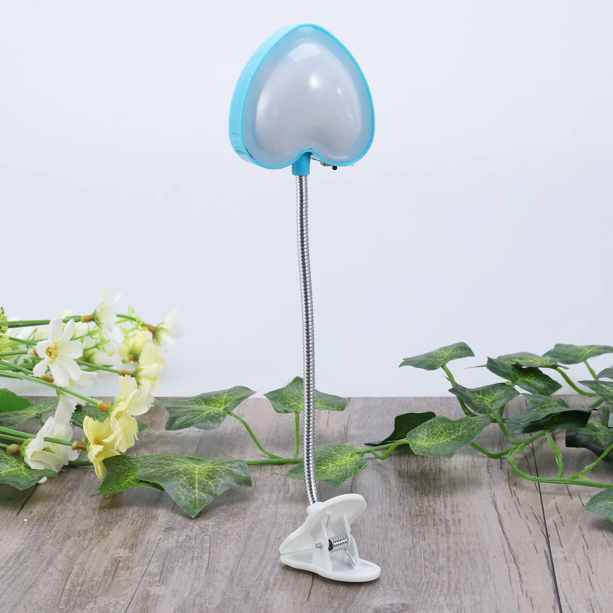 

Led Eye Protection Lamp Blue Usb Powered Clip-On Desk Light Adjustable Gooseneck For Reading Study Clamp Light