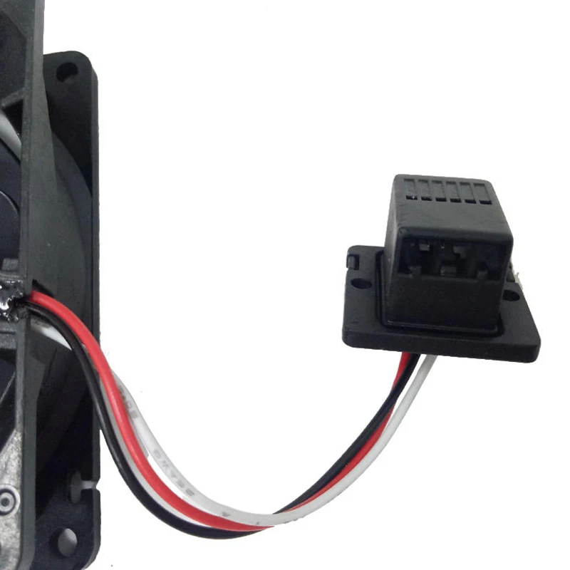 A90L-0001-0578 09232VA-24R-CTS 9WF0924S203 Ventilador de enfriamiento servo con conector Fanuc