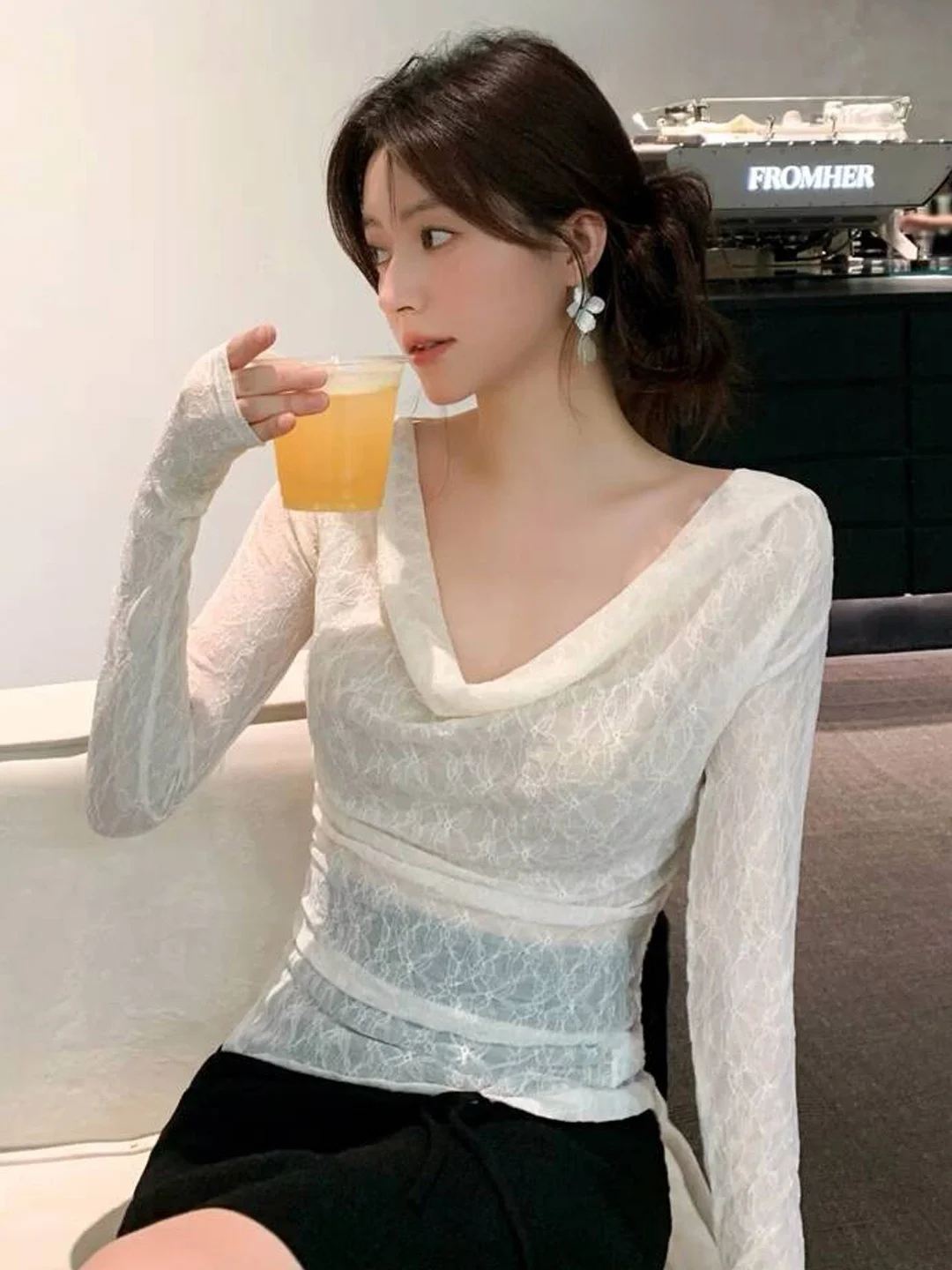 

Женская элегантная блузка с открытыми плечами и длинными рукавами, кружевная, с завышенной талией, осенне-зимняя, в корейском стиле, приталенная, для офиса