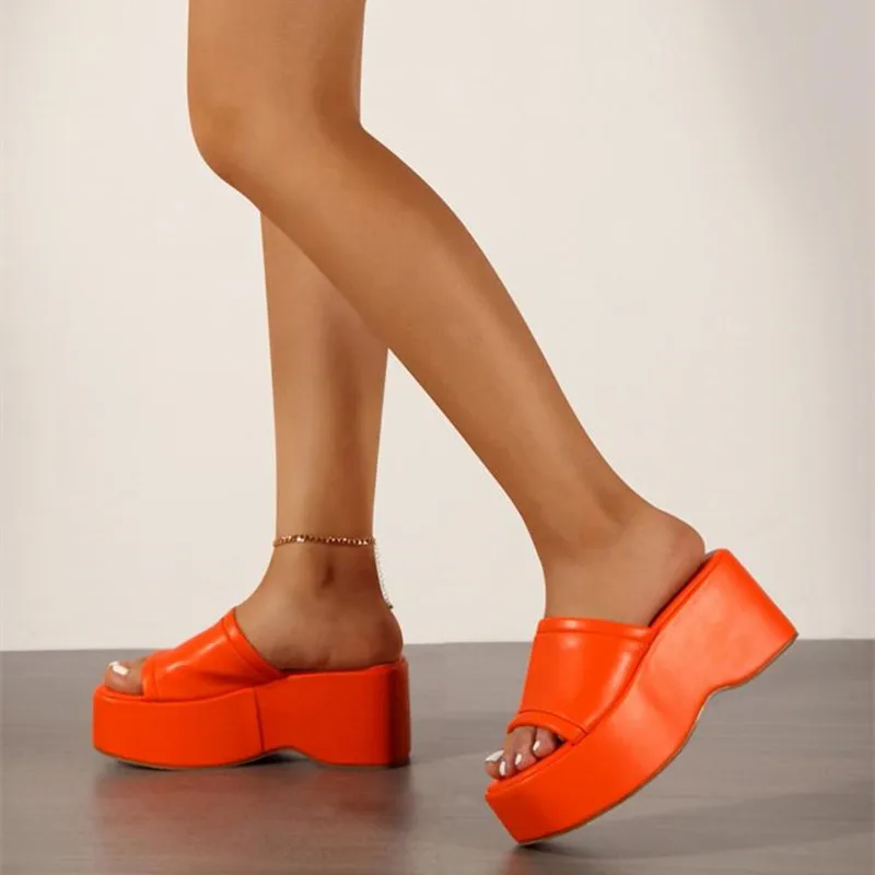 Fashion slippers platform sandals high heel sandals summer women's shoes beach flip-flops heighten street outdoor slippers