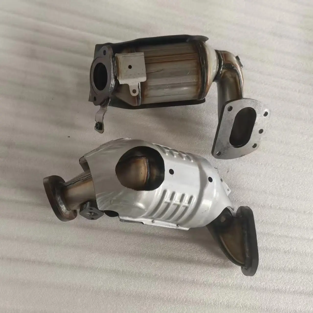 

Direct Fit Exhaust Manifold Catalyst Converter For Opel Astra 1 Year WarrantyATV&UTV