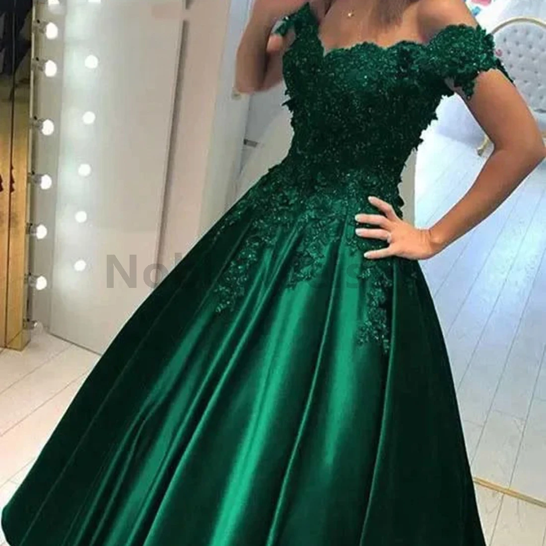 Off The Shoulder Evening Dresses Appliques A-Line Satin Robe De Soiree Ball Gown for Women Customized