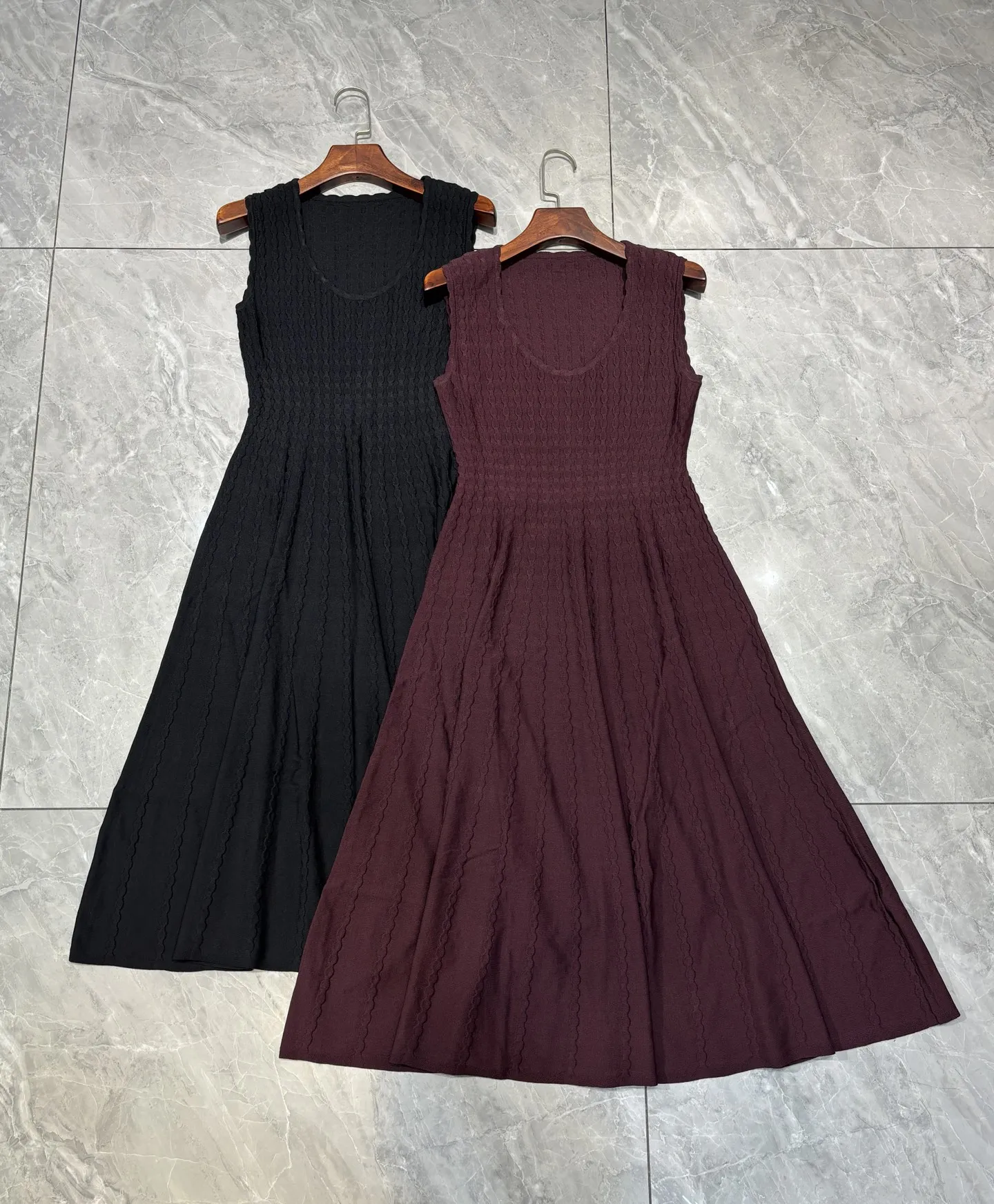 2026 Summer Women Textured Knit Midi Dress U-Neck Solid Elegant Sleeveless Higth Waist Dresses