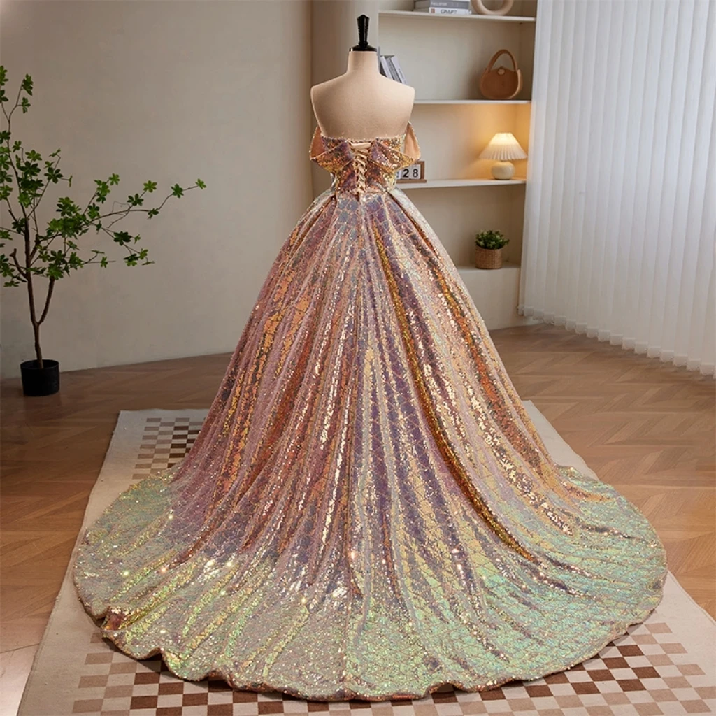 Shiny Champagne Pink Celebrity Dresses Off Shoulder Sequins Boat Neck Sequin Pleat Floor Length Evening Party Luxury Prom Gowns