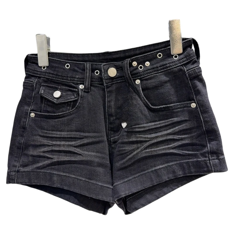 2025 Summer New Personalized Spicy Girl Rivet Waist Fold Design Three Quarter Cowboy Shorts Women Casual Fashion Hot Pants