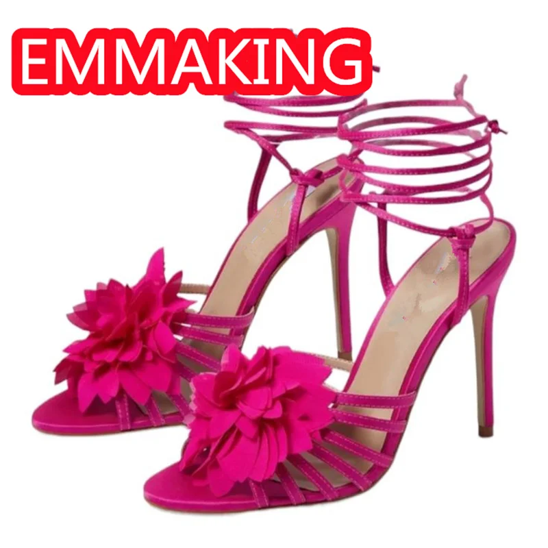 Carnation الأزهار عالية الكعب الصيف النساء الصنادل 2024 ارتفع الأحمر العصابات الضيقة جولة تو المصارع موضة المدرج أحذية السيدات 44