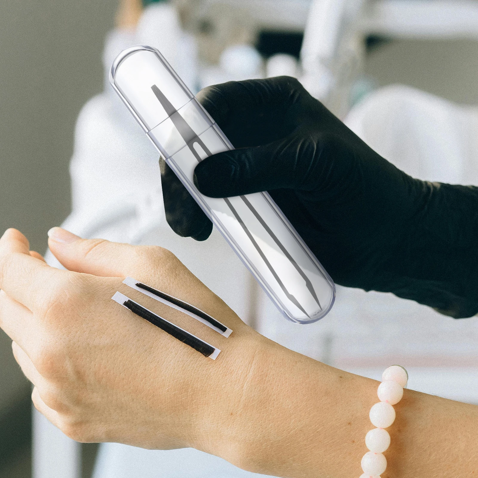 

Tweezer Storage Case for Eyelash Extensions Clear Plastic Organizing Tube Compact Travel Holder for Beauty Manicure Tools