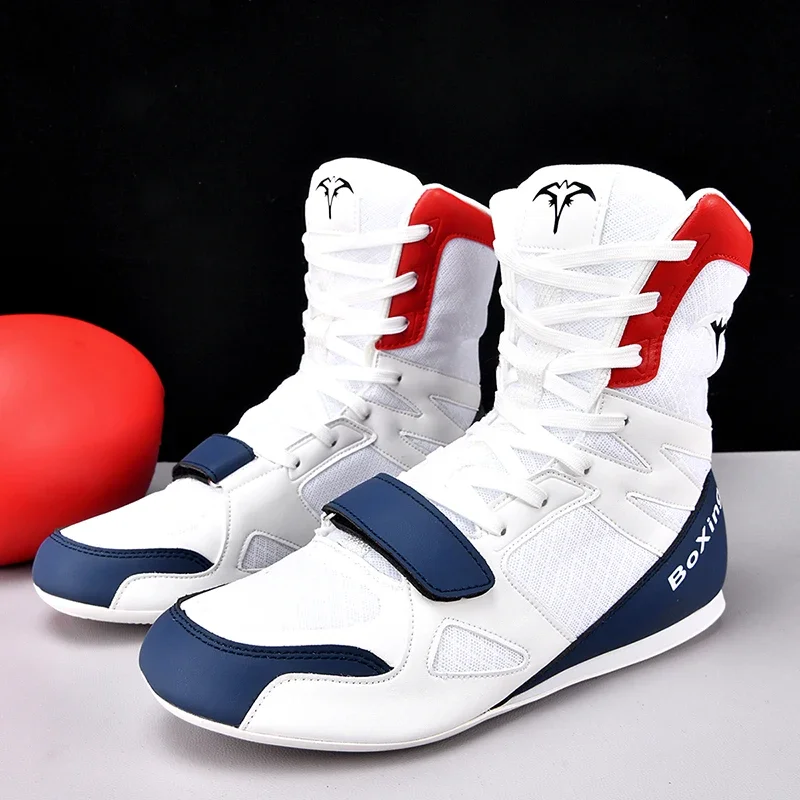

New Luxury Comfortable Anti Slip Unisex Fighting Shoe Classic Brand Boxing Fighting Boot Top Quality Wearable Wrestling Shoe