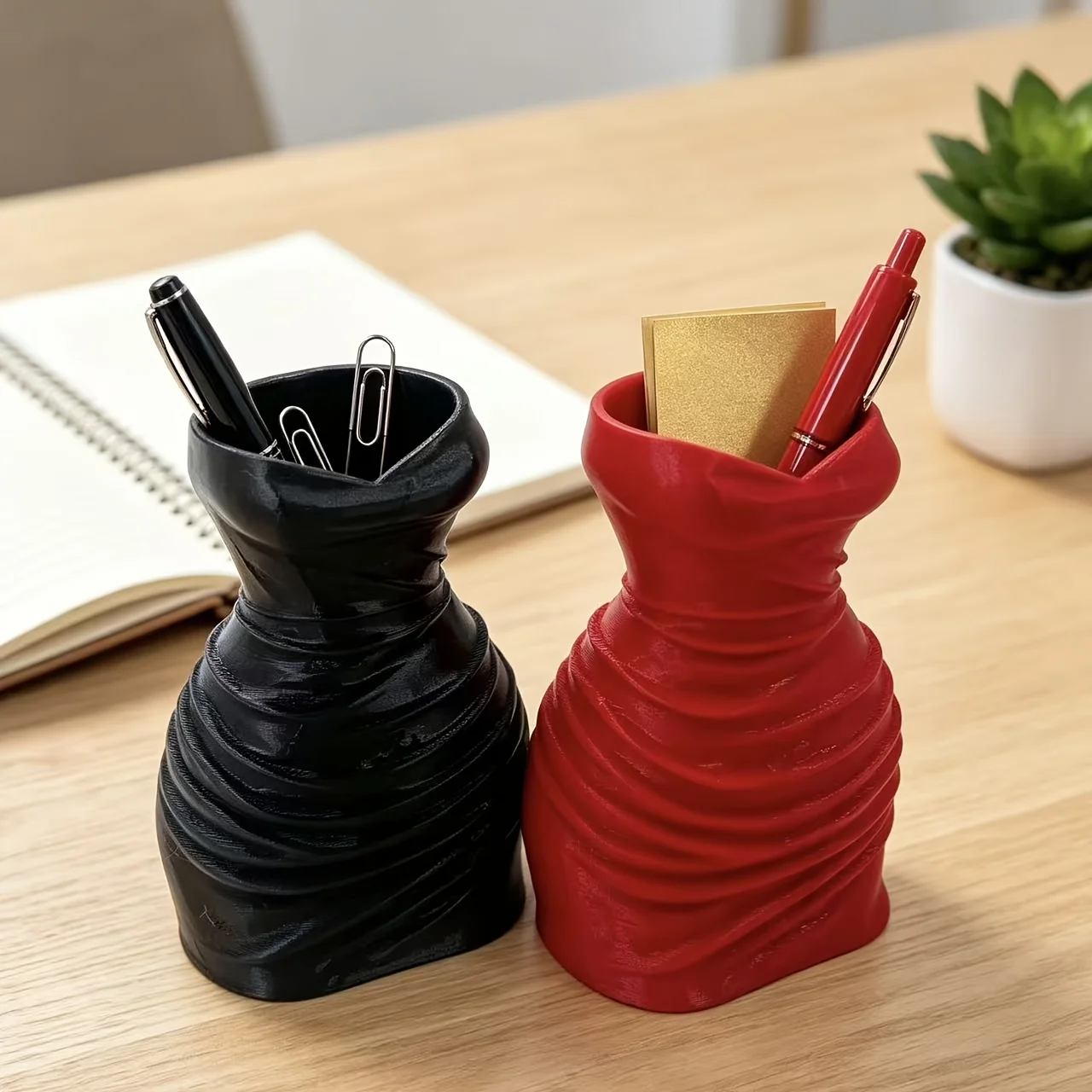 3D printed dress pen holder Creative girlish pen holder Large capacity pen holder for home and office Exquisite birthday gift