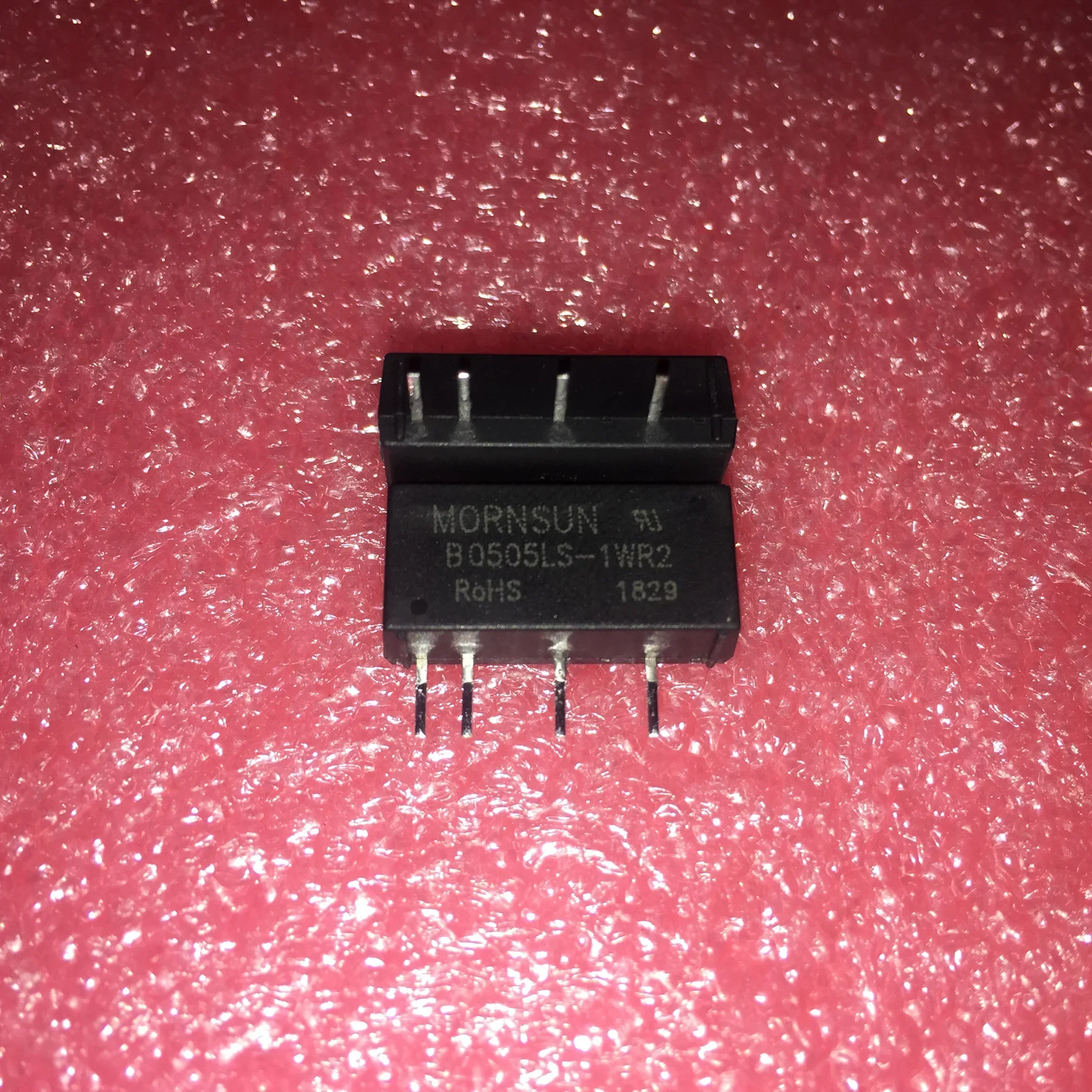 B0505LS-1WR2 DC-DC Power Module 5V To 5V200mA 1W New Original Authenticplastic case