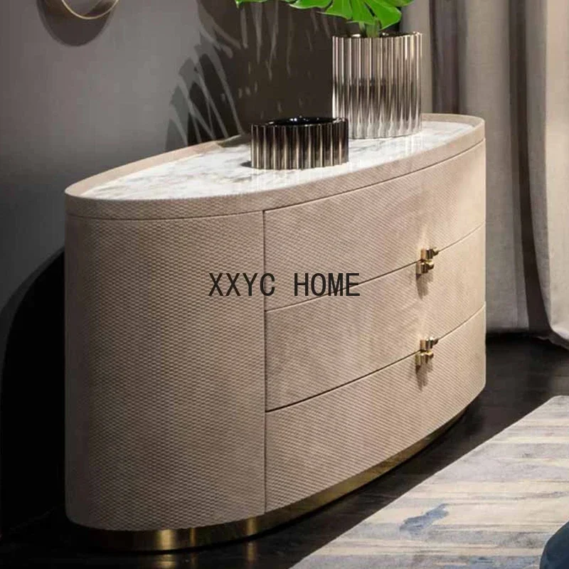 خزانة ذات أدراج من الرخام على سطح الطاولة، خزانة مدخل البهو المنقوشة، خزانة الأفلام والتلفزيون