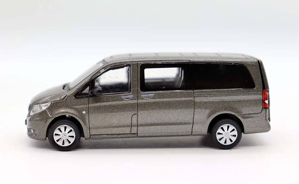 TINY 83# 1/64 Scale Vito ZF VAN MPV Dicast Alloy Toy Cars Model For Collection Display Gifts