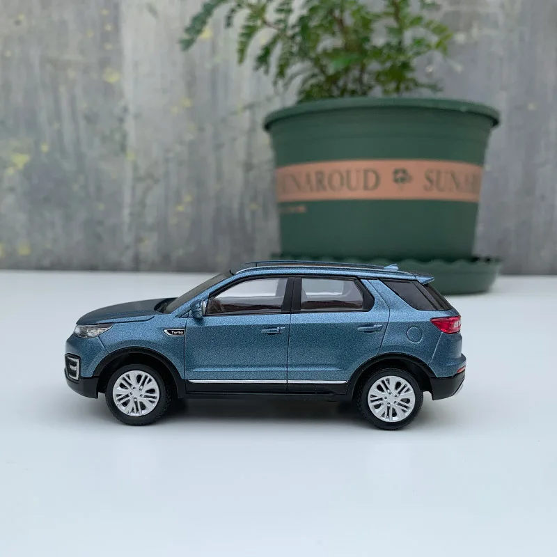 Modello originale 1:43, Changan Auto, CS55, modello di auto in plastica per display, regali e collezioni