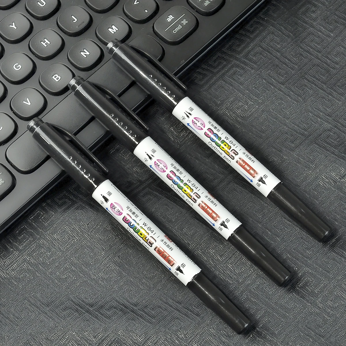 

WQN-Style Simple Pen Pen Oily small double-ended marker, can be added ink carpenter pen art students special children's drawing