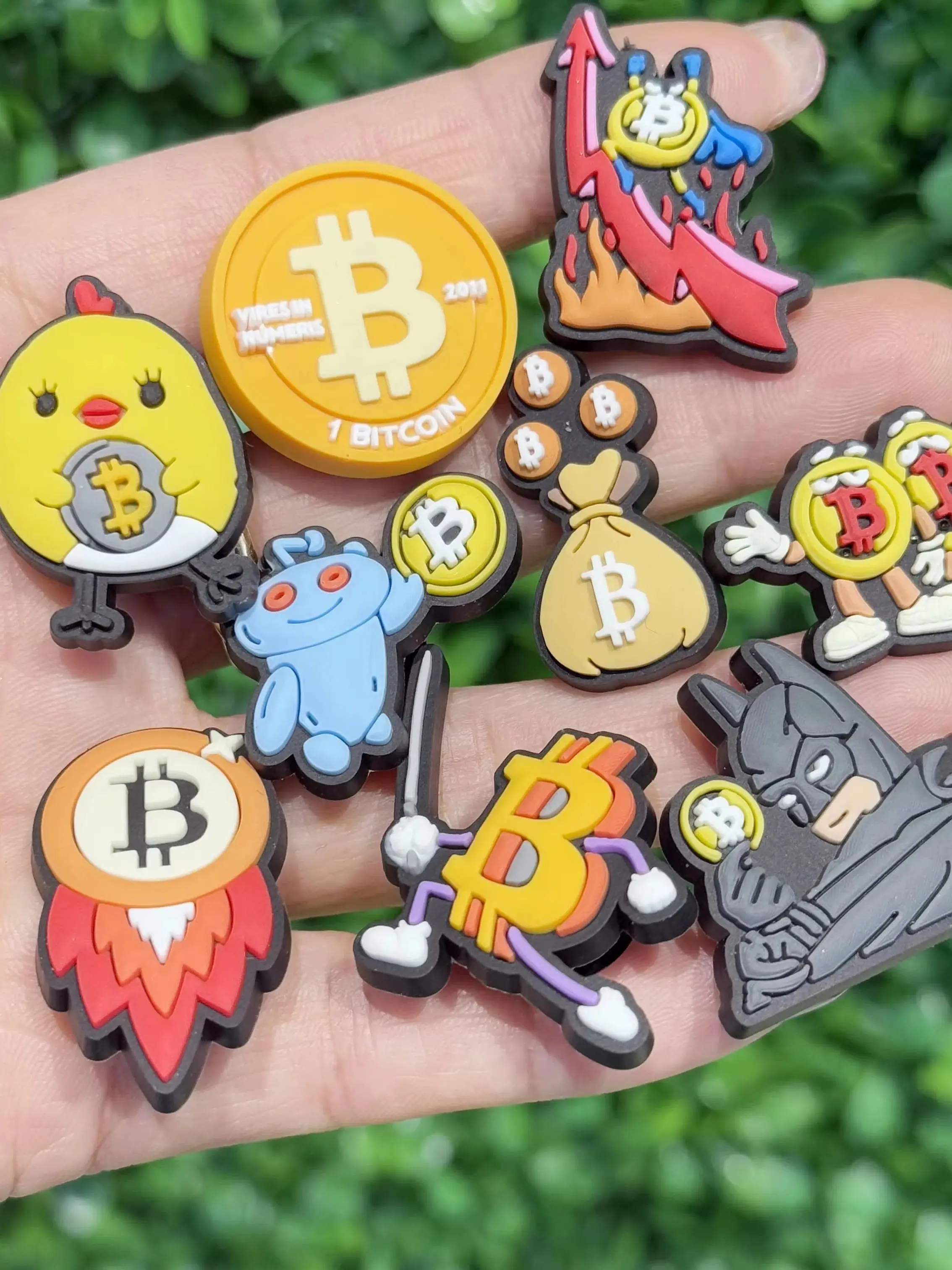 16–100 Stück Geld-Schuhanhänger im Bitcoin-Designer-Stil zum Selbermachen für modische, personalisierte Schuhzubehör im Crocs-Stil, Weihnachtsgeschenke – Detail 6