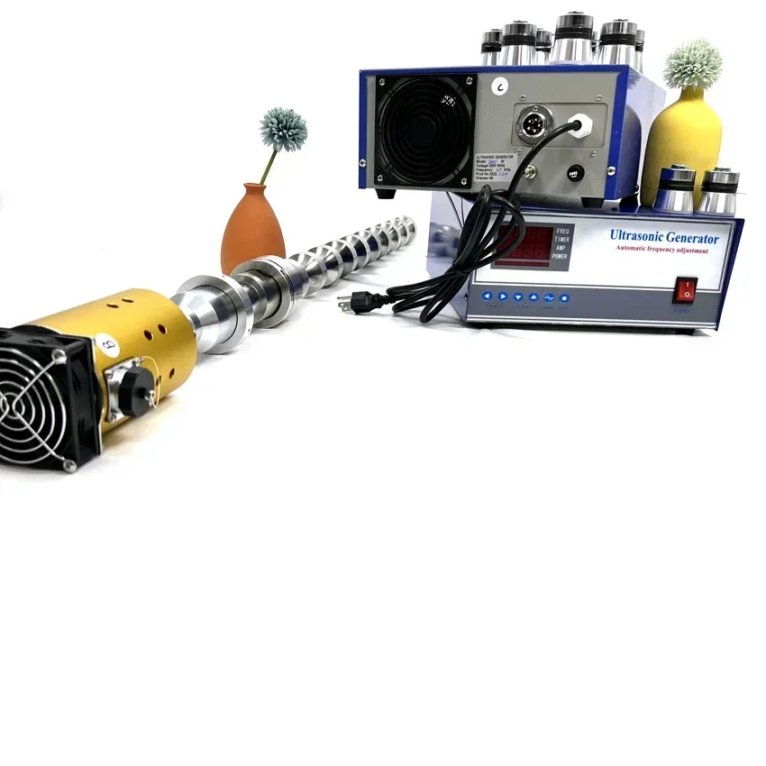 

1500W 20khz/25Khz Titanium Or Steel Tubular Transducer For Ultrasonic-stimulated Solvent Extraction
