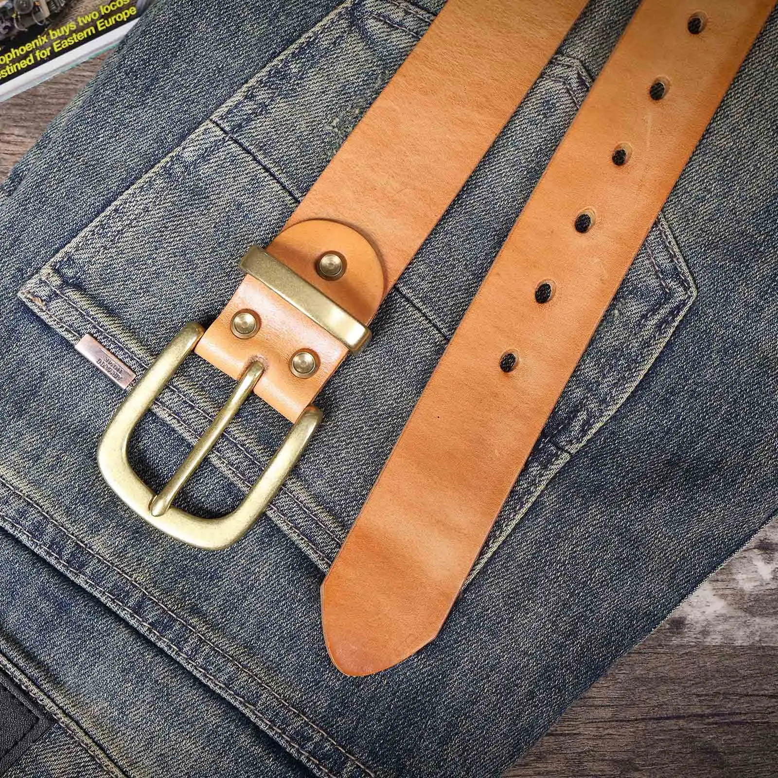 Vintage Echtleder-Herrengürtel mit Massiver Messingschnalle, Handgefertigter Casual-Dornschließen-Gürtel aus Verstärktem Italienischem Rindsleder mit Geschenkbox – Detail 20