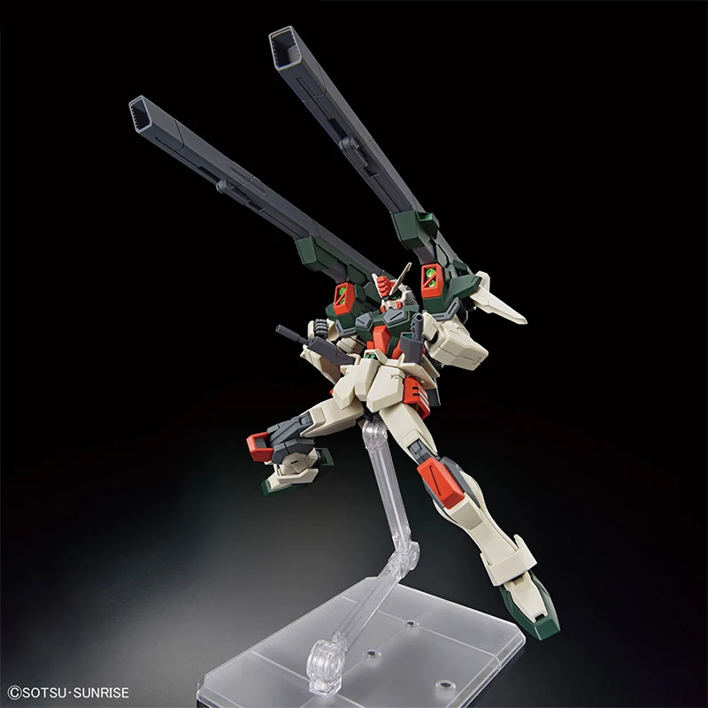 BANDAI Originale GUNDAM HGCE Gioco di Animazione Giocattoli Periferici Illuminazione Buster Assemblaggio Mobile Anime Action Figure Collezione di Modelli