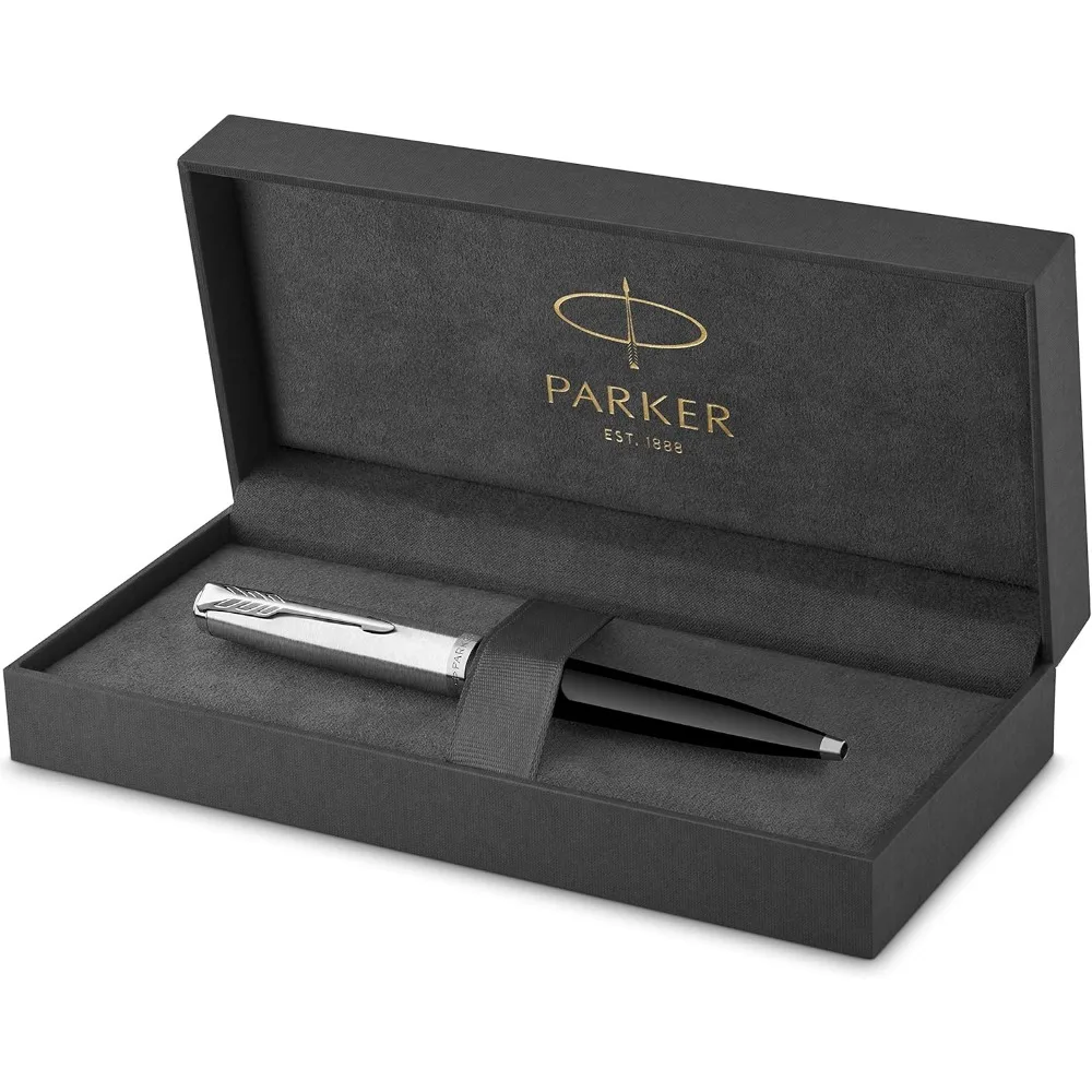

Шариковая ручка Parker 51 среднего размера с черным корпусом и хромированной отделкой, черными чернилами, в подарочной упаковке