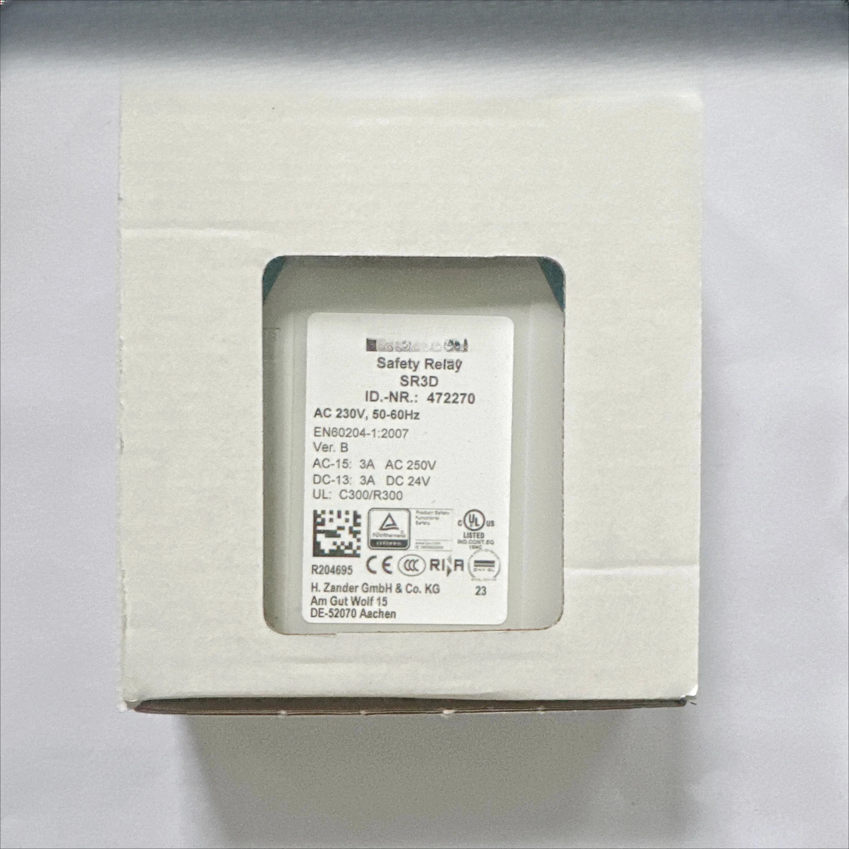 Relais de sécurité importé d'origine SR3D 230V