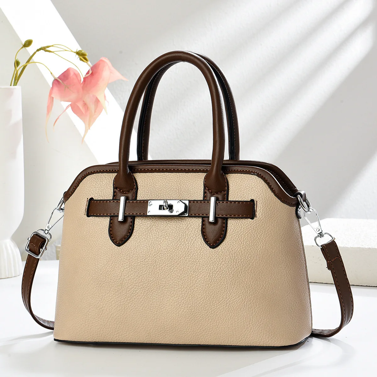 

2025 New Simple Shell Fashion Womens Handbags Versatile Trendy Single Shoulder Crossbody Laptop Bag For Women