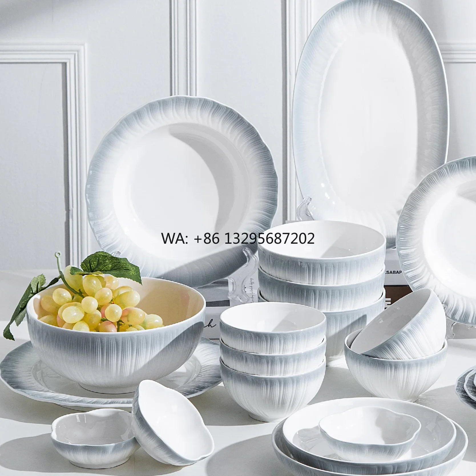 

Янтарный одноразовый керамический набор посуды, живописная установка стола, включая тарелки и миски для супа для ужина