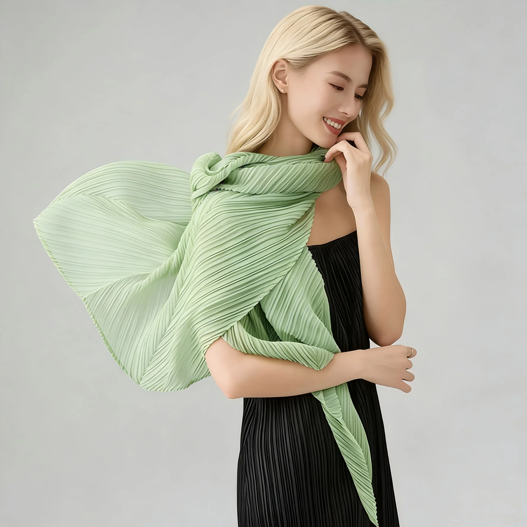 

2026 Spring/Summer New High-End Minimalist Chiffon Pleated Scarf, Comfortable and Soft Shawl, Sun Protection Beach Towel