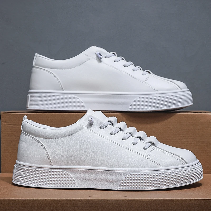 

Men Board Shoes Black White Leather Lightweight Breathable Anti Slip Flat 2025 New Fashion Casual Sneakers for Men