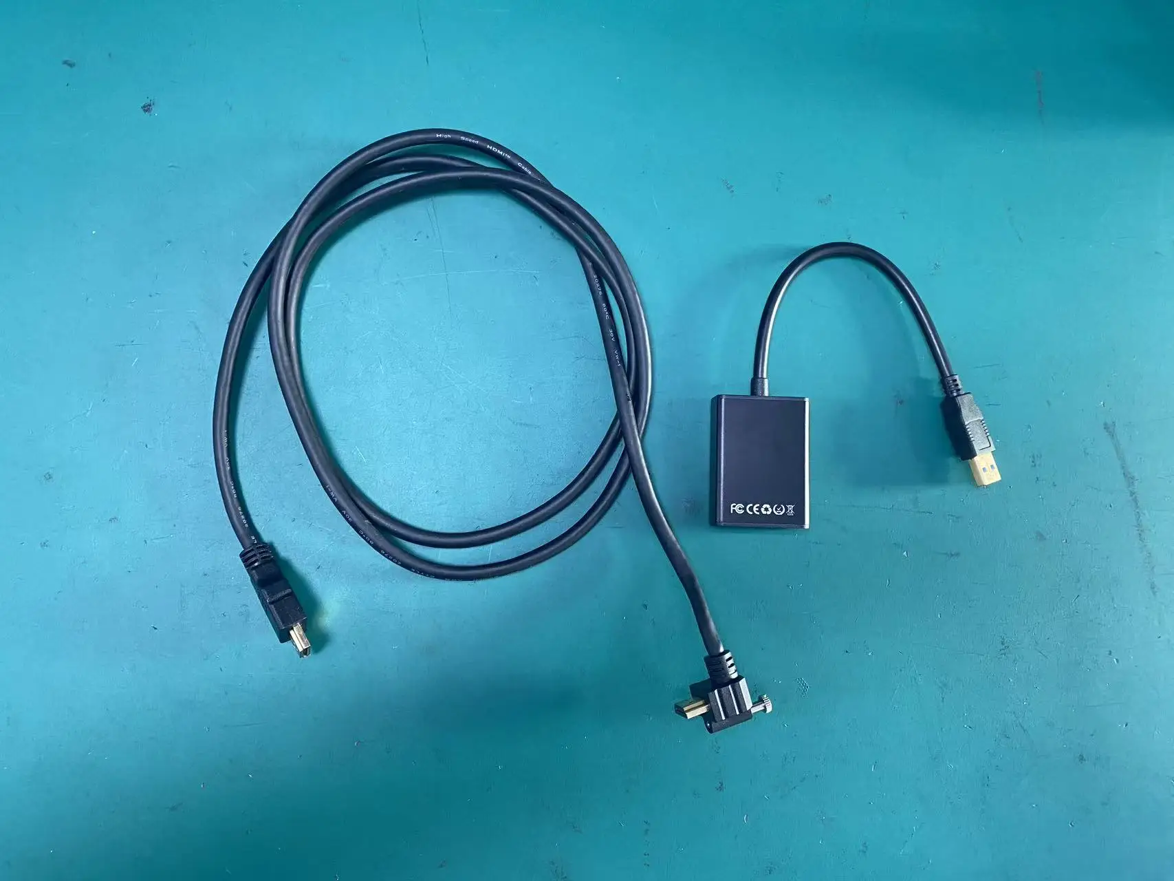 Cable from HDMI to USB Cable with Mini Box for Digital Cluster