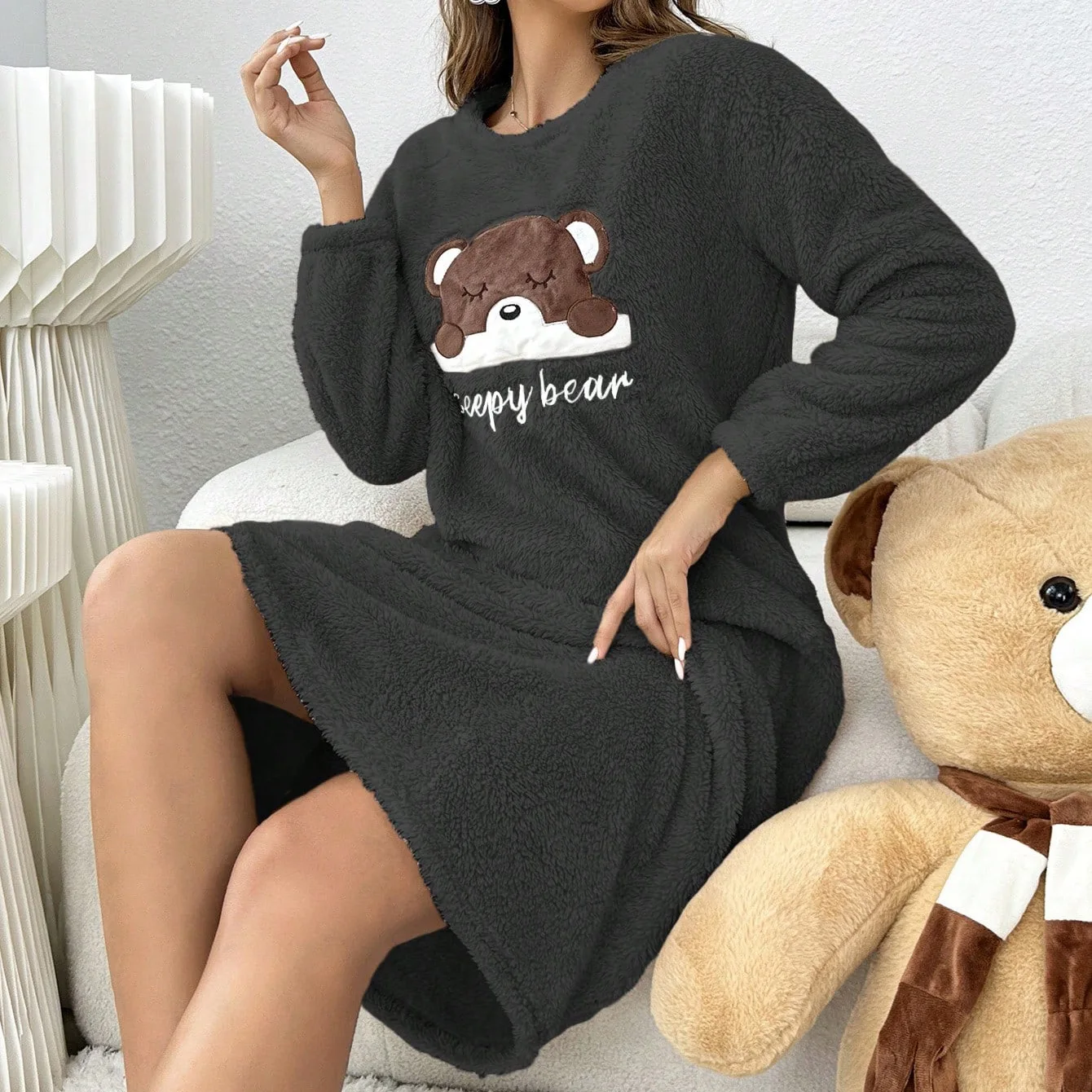 

Женская домашняя одежда для сна: новая осенне-зимняя ночная рубашка в милом стиле с мультяшным мишкой Тедди, свободная, с длинными рукавами, из вельвета