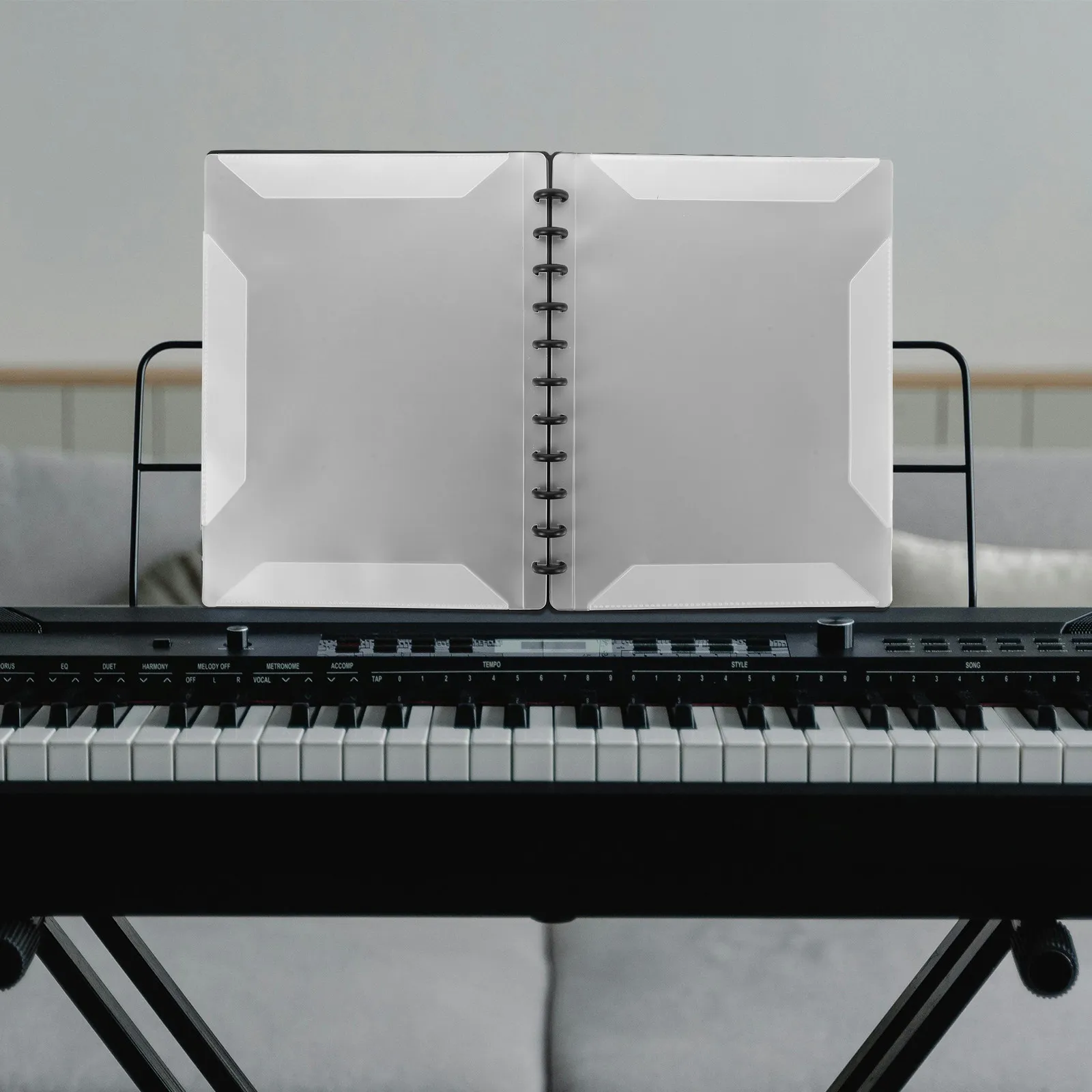 20-Sheet Sheet Music Binder Transparent View Mushroom Clip Detachable Design Sleek Modern Music Score Folder for Marching Band