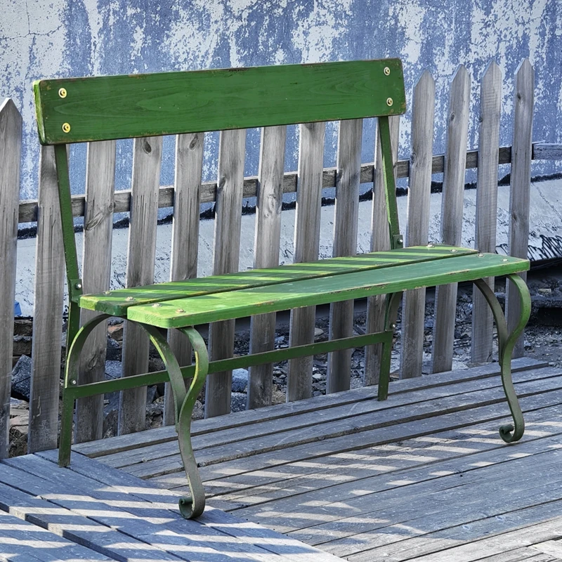 

Пластиковое стальное сиденье, утолщенная деревянная доска, садовый двор, уличный средний стул для отдыха, двойной стул со спинкой из цельного дерева