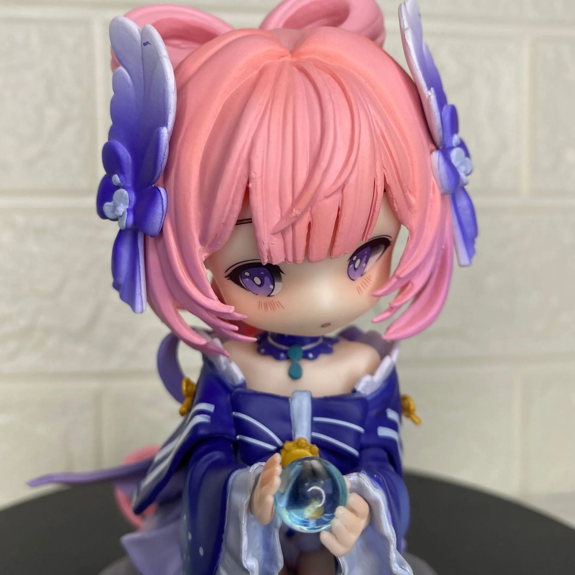 Genshin impacto q versão coral palácio xinhai revestimento completo caixa de cores anime sentado beleza menina manual de animação limitada atacado