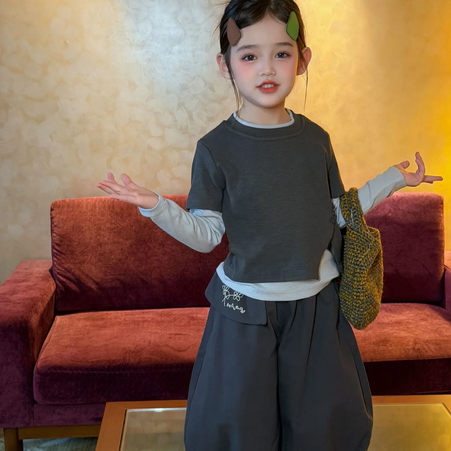 Childrens Wear 2026 Fall New Childrens Wear Girls Fake Two Layer Hem Design T Shirt Fake Two Layer T Shirt