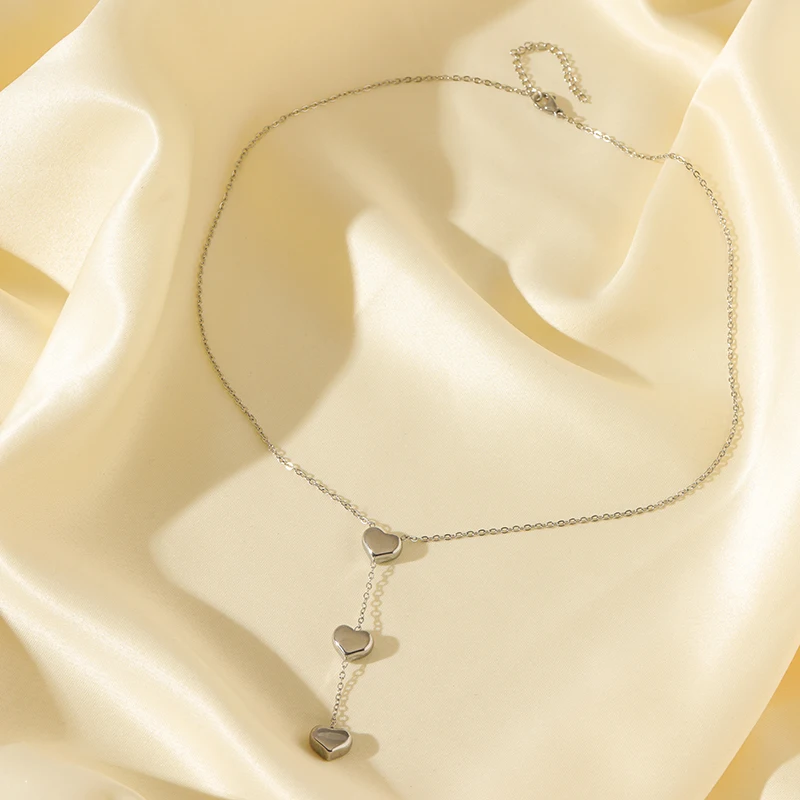 EILIECK 316L Edelstahl Silberfarbenes Glänzendes Herz-Liebes-Halsketten- und Ohrring-Set für Frauen Neues Trendiges Wasserdichtes Schmuckset – Detail 13