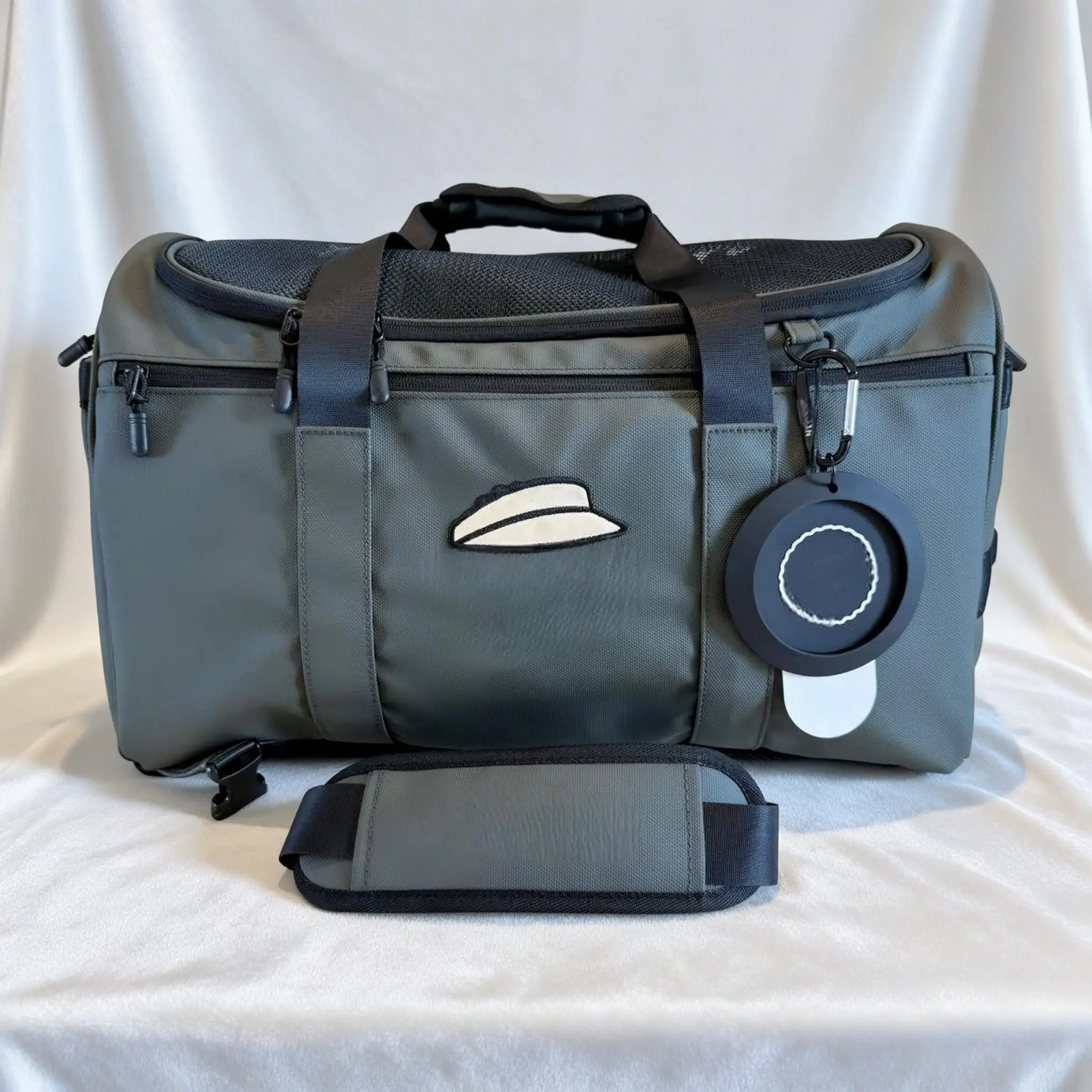 Fashion Golf Clothing Storage Bag for Men & Women, Large Capacity Handbag Crossbody Travel Duffle
